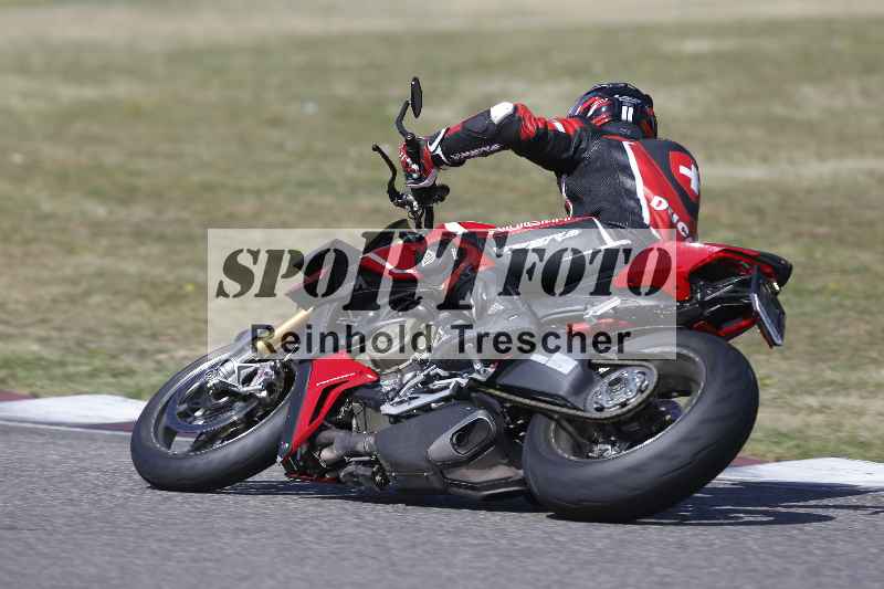 /21 17.06.2026  Ducati Schweiz Track Warmup ADR/Gruppe gelb/6